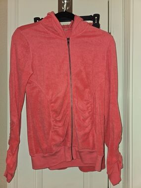 Make + Model Coral Hooded Zip-Up Jacket And Cropped Pants